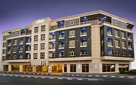 فندق تايم جراند بلازا - مطار دبي